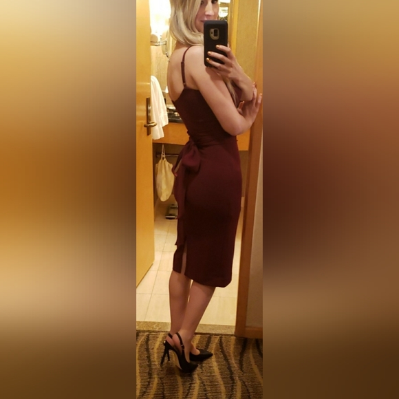 Veronique Dress the Population - Picture 6 of 12